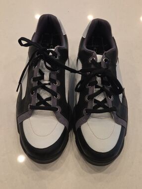 Oakley Men's Black, White & Gray Lace-Up Golf Shoes